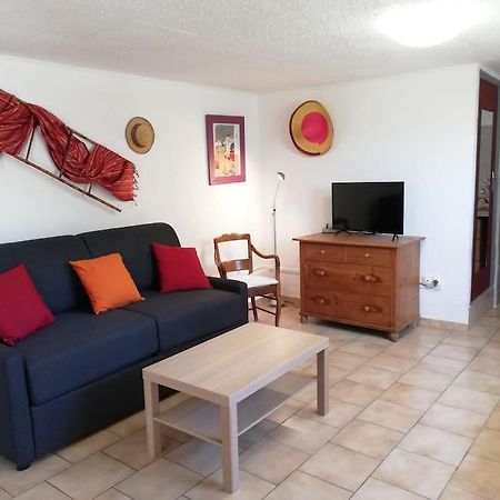 Studio 28M2 Climatise,Wifi, Proche Des Calanques,Plages Ла-Сьота Экстерьер фото